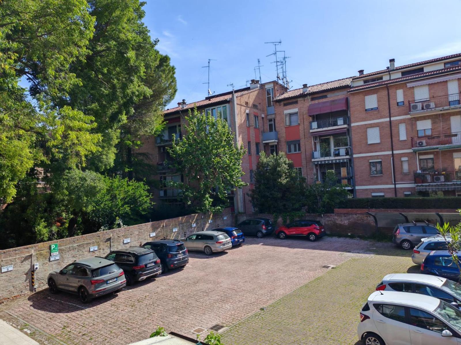 Alkimia Smart Rooms Ferrara Exterior photo